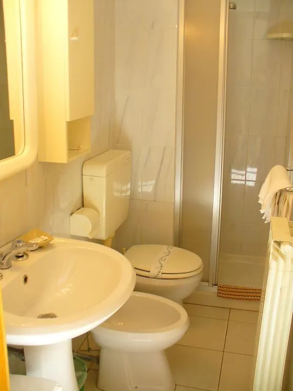 Soggiorno Al Nido Otel Varazze